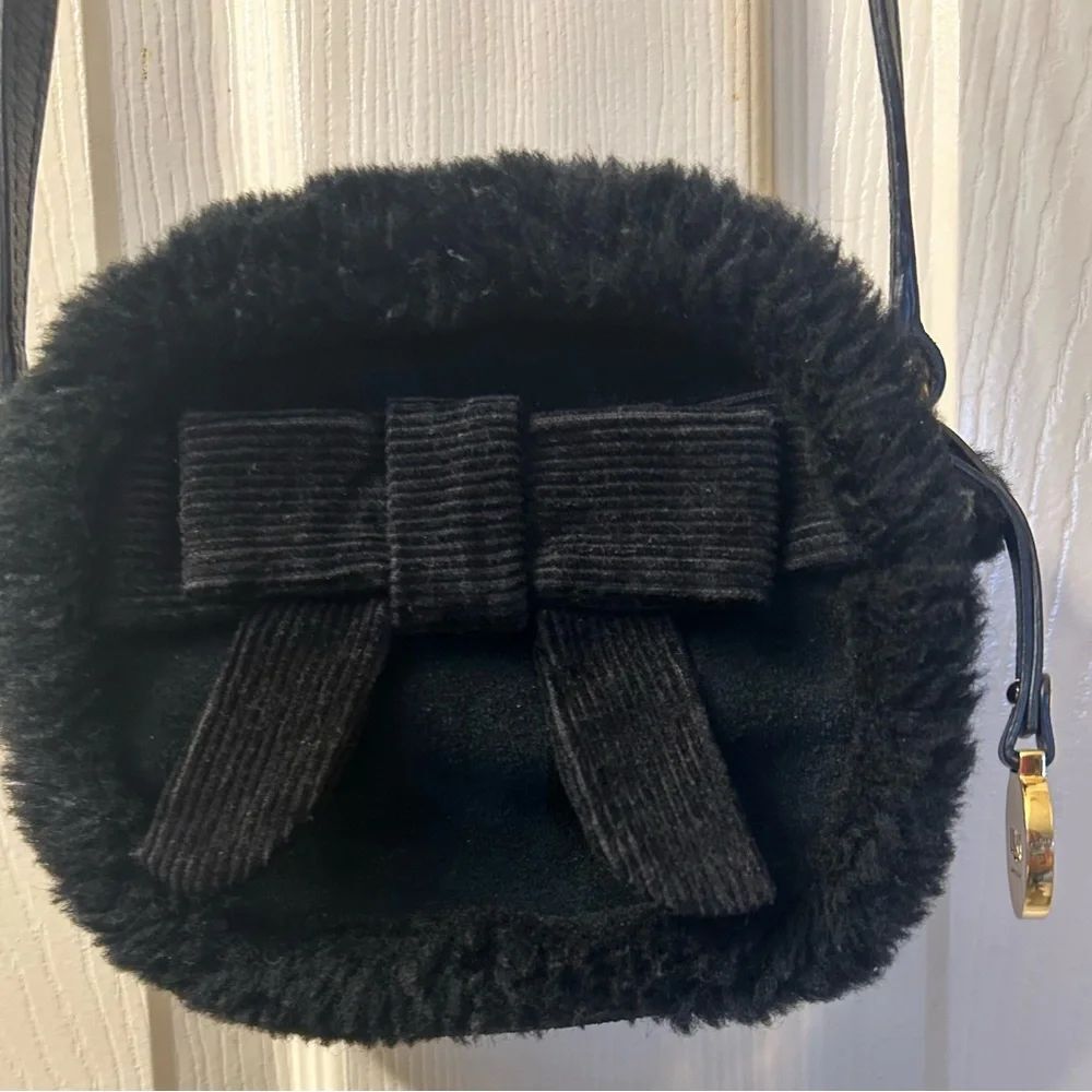 UGG Baily Bow mini Crossbody Bag Black